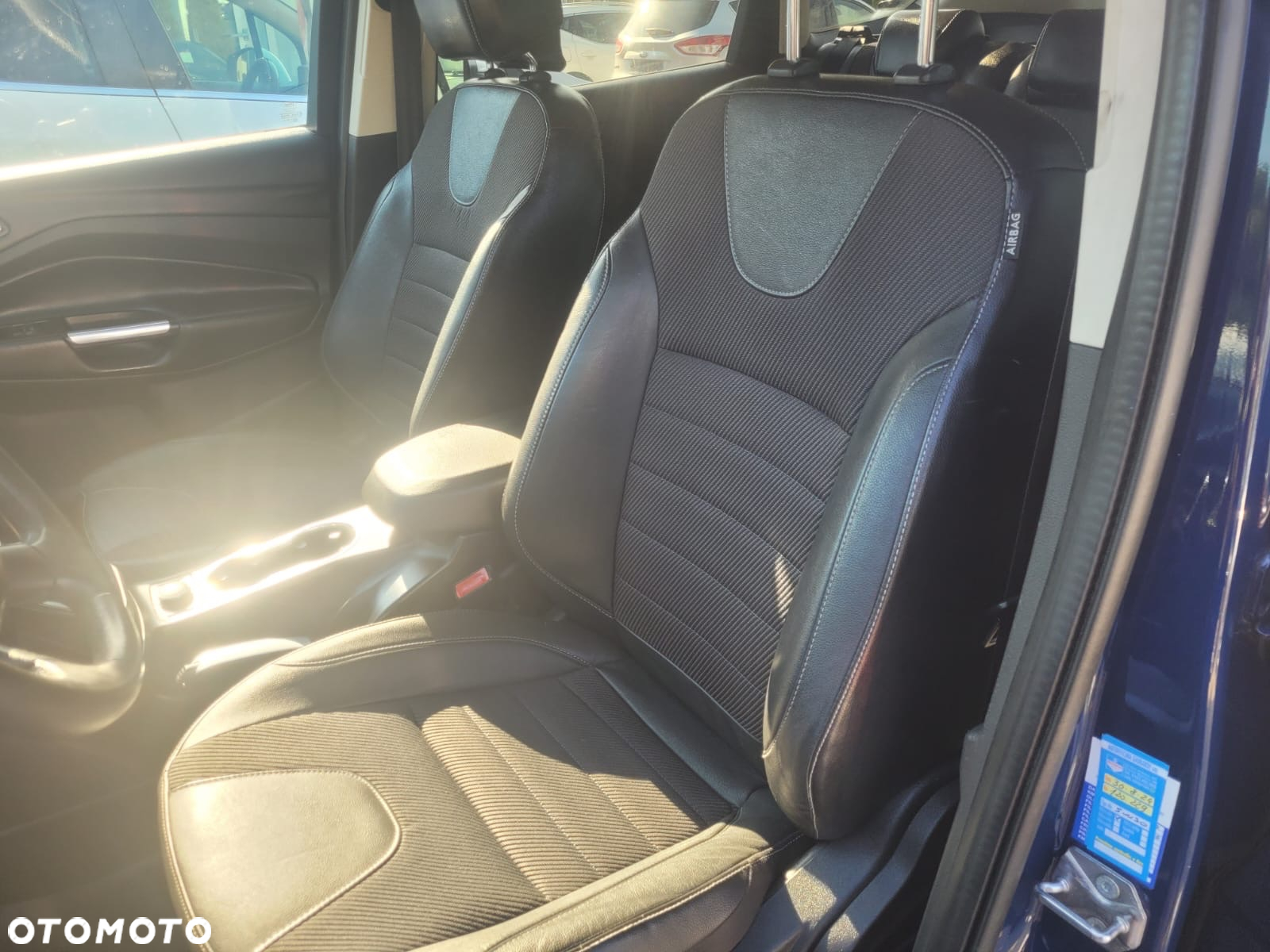 Ford Kuga - 20