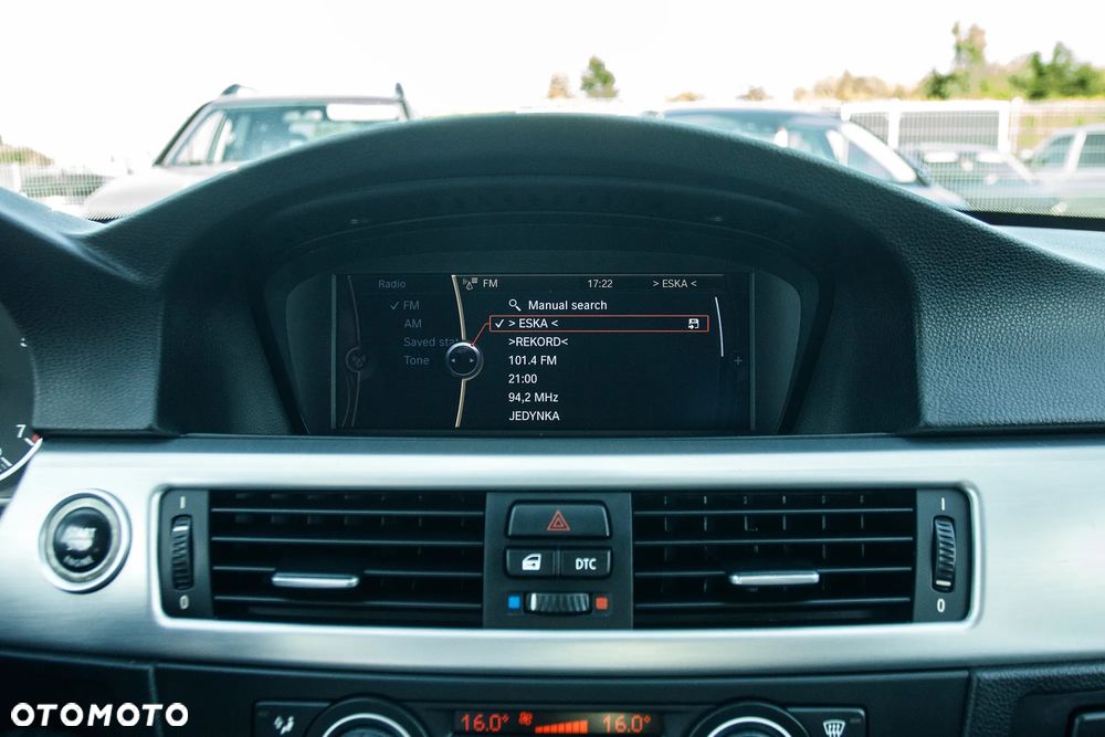 BMW Seria 3 318i Edition Sport - 34