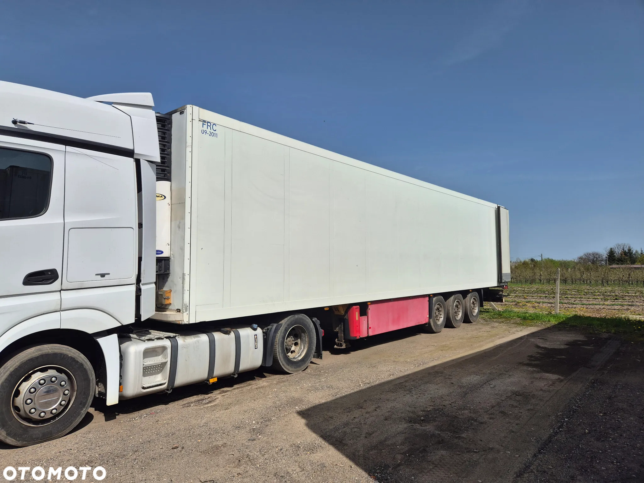 Schmitz Cargobull SKO 24 - 3