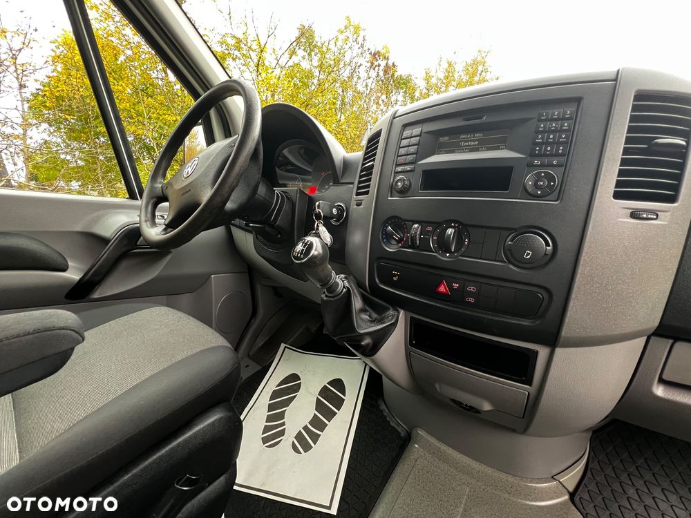 Volkswagen CRAFTER - 5