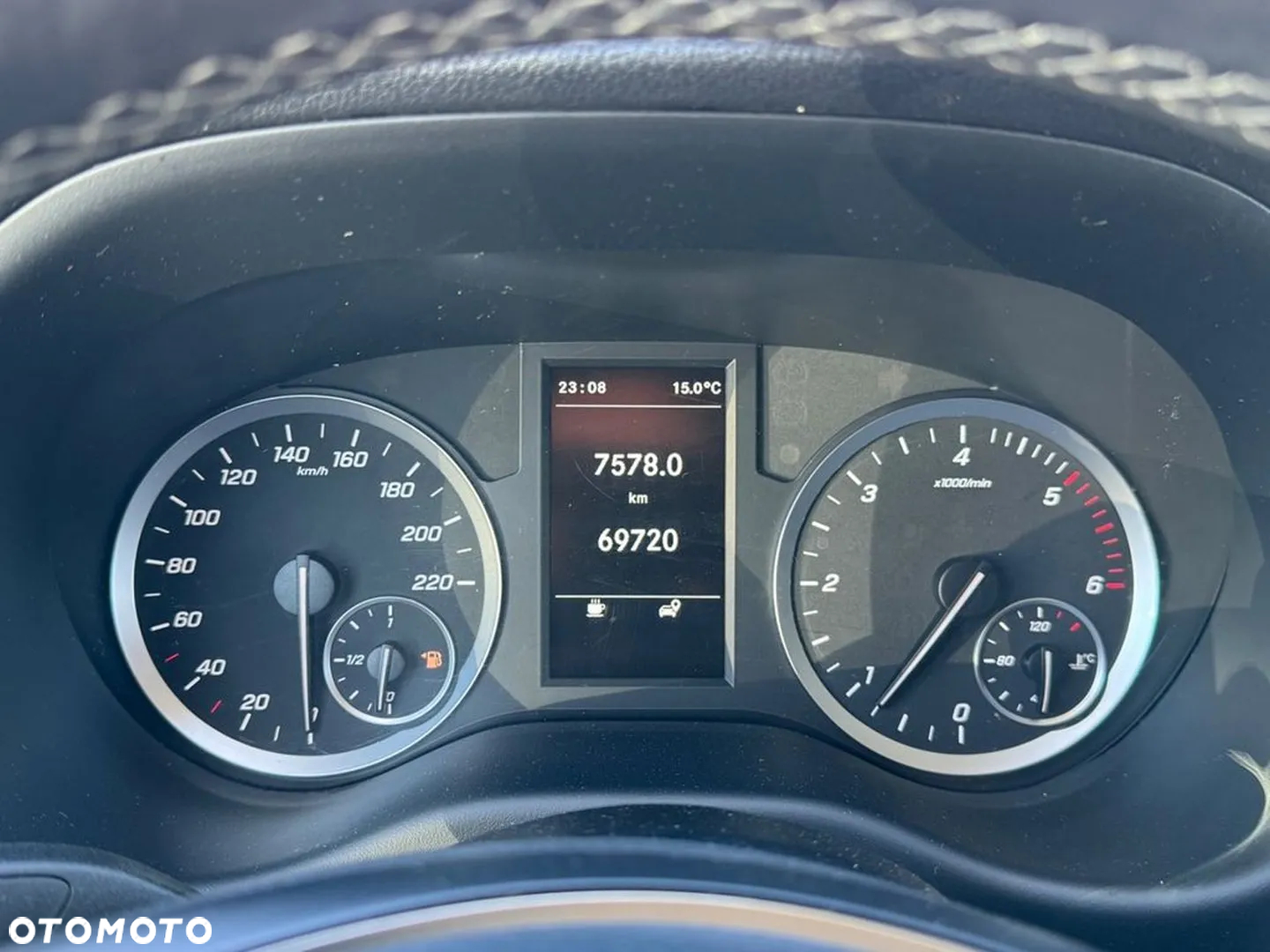 Mercedes-Benz Vito - 11
