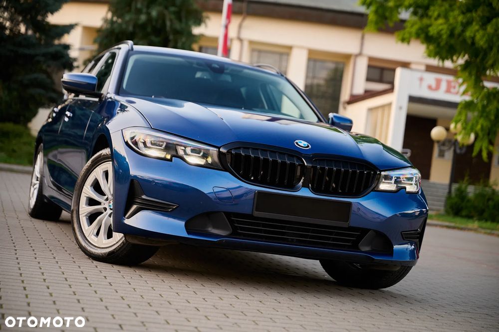 BMW Seria 3 - 19