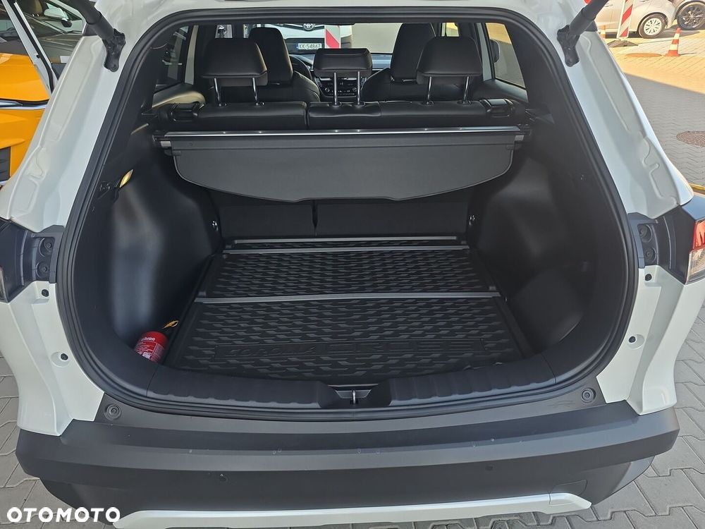 Toyota Corolla Cross 2.0 Hybrid Executive AWD - 11