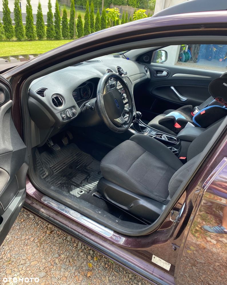 Ford Mondeo 2.0 TDCi Titanium - 13