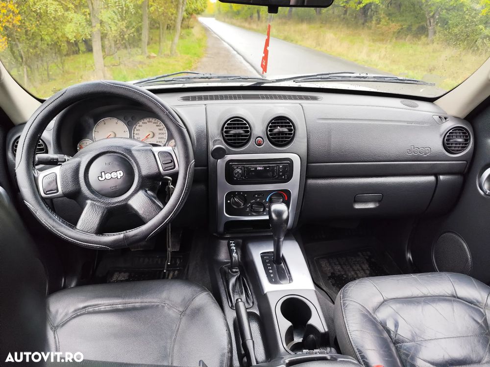 Jeep Cherokee 2.8 CRD Limited - 4