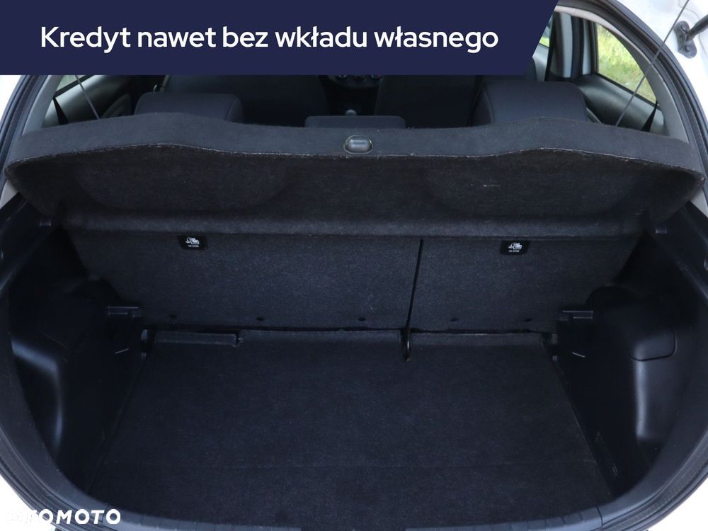 Toyota Yaris - 15
