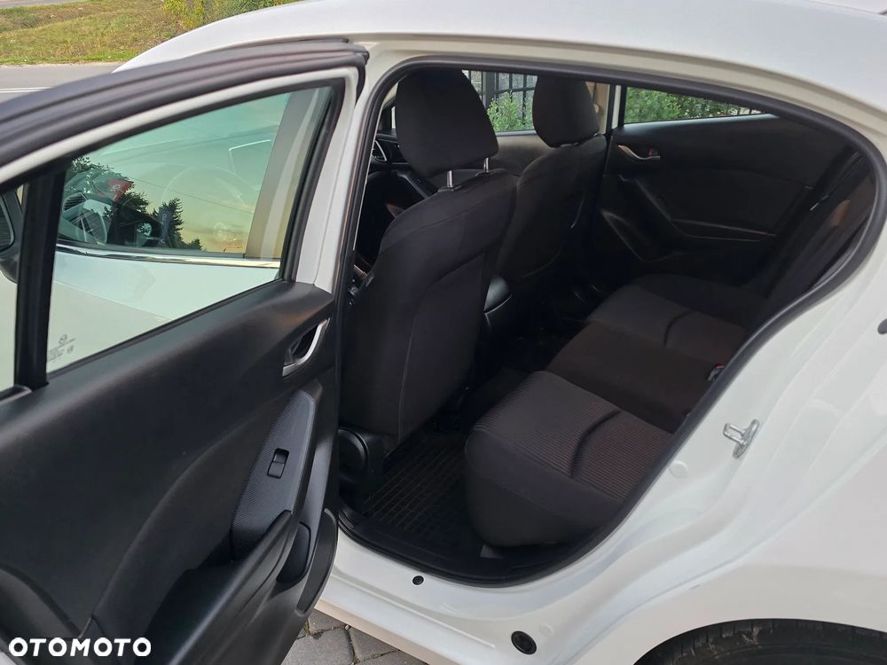 Mazda 3 SKYACTIV-G 120 Signature+ - 18