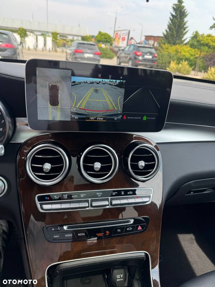 Mercedes-Benz GLC - 3