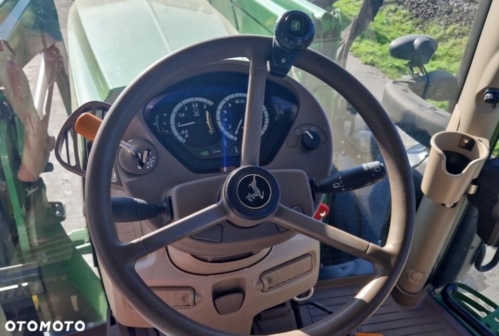 John Deere 6145R - 6