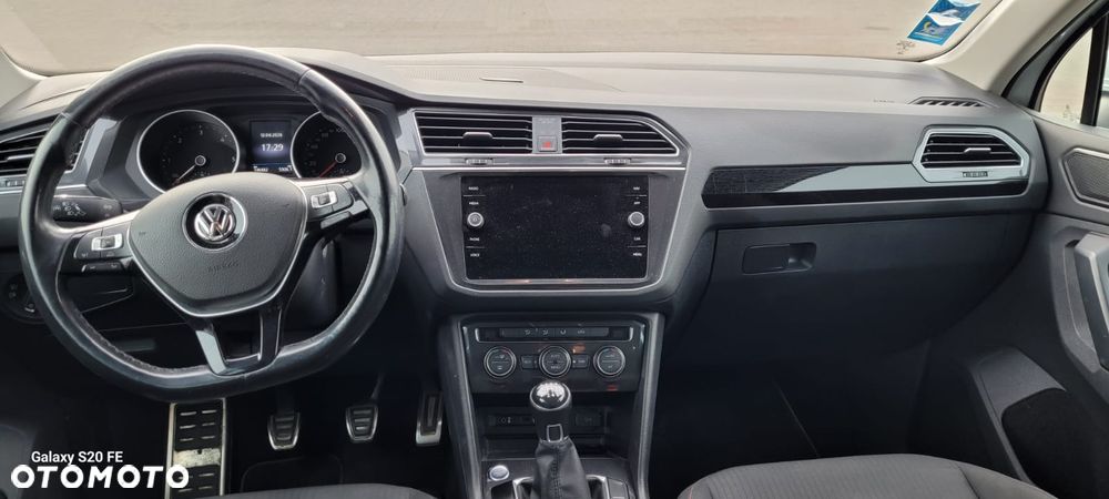 Volkswagen Tiguan 2.0 TDI SCR (BlueMotion Technology) Sound - 7
