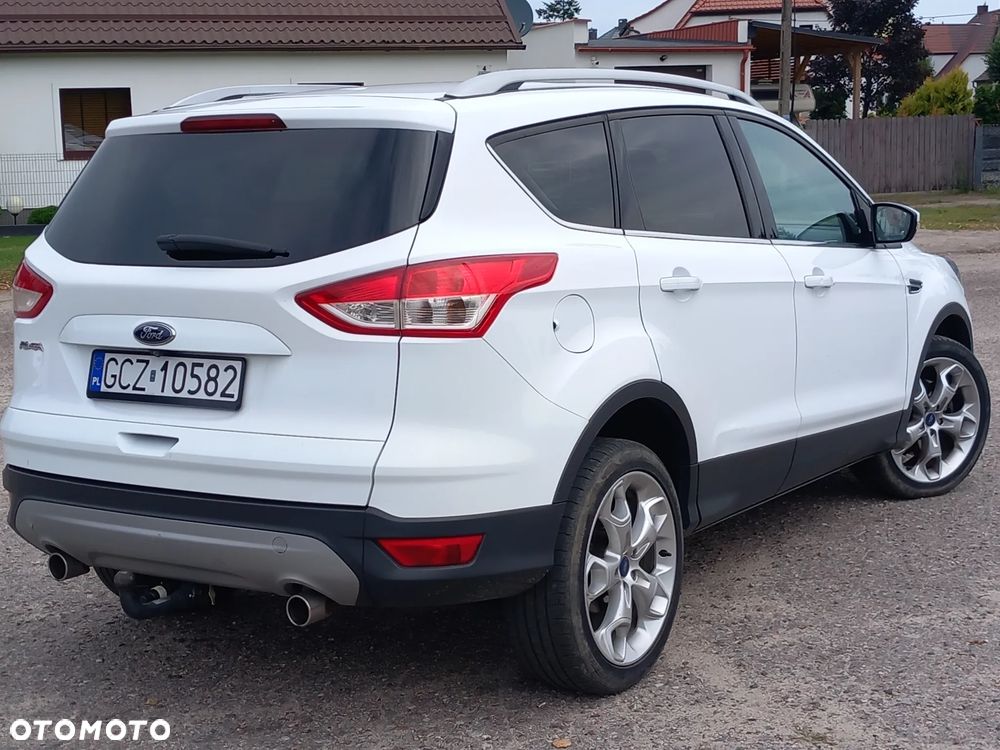 Ford Kuga - 25