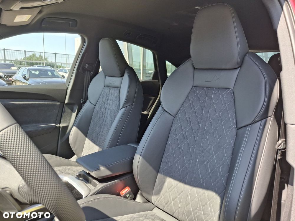 Audi Q5 Sportback - 23