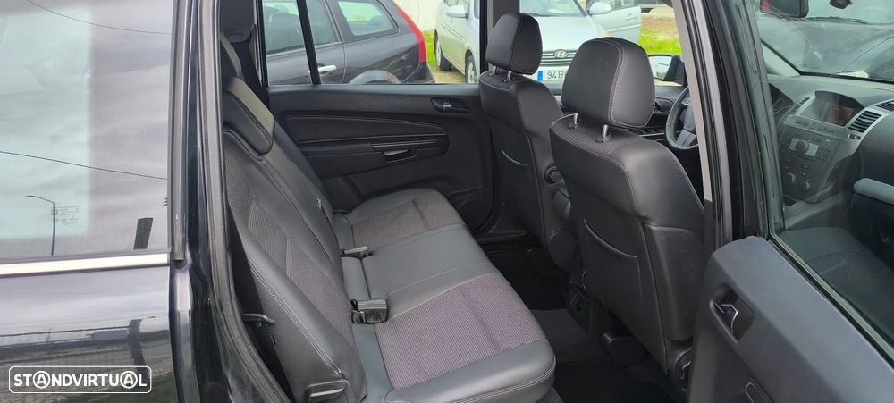 Opel Zafira 1.9 CDTI Cosmo - 8