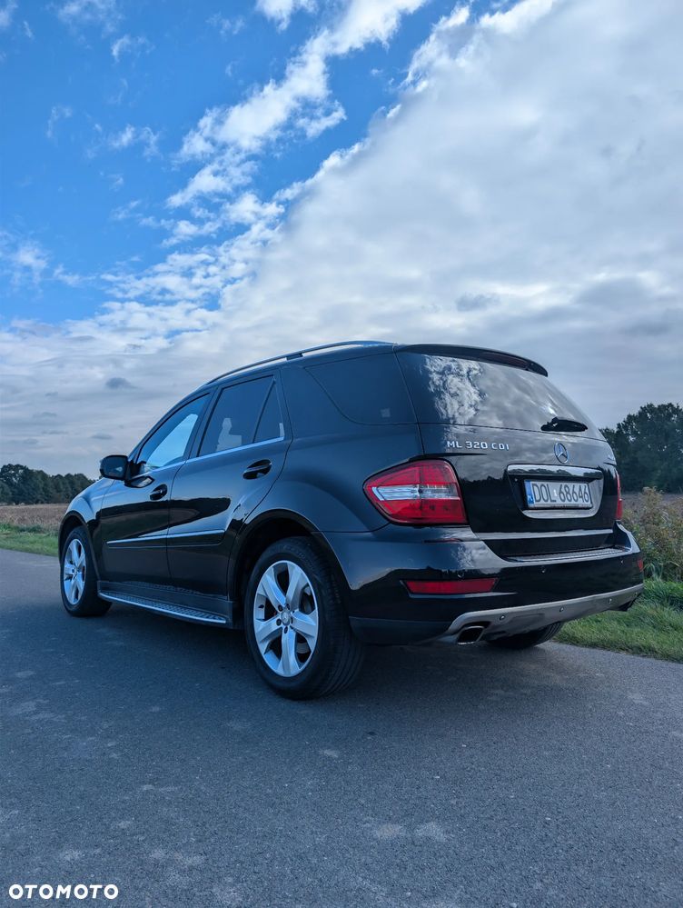 Mercedes-Benz ML - 2