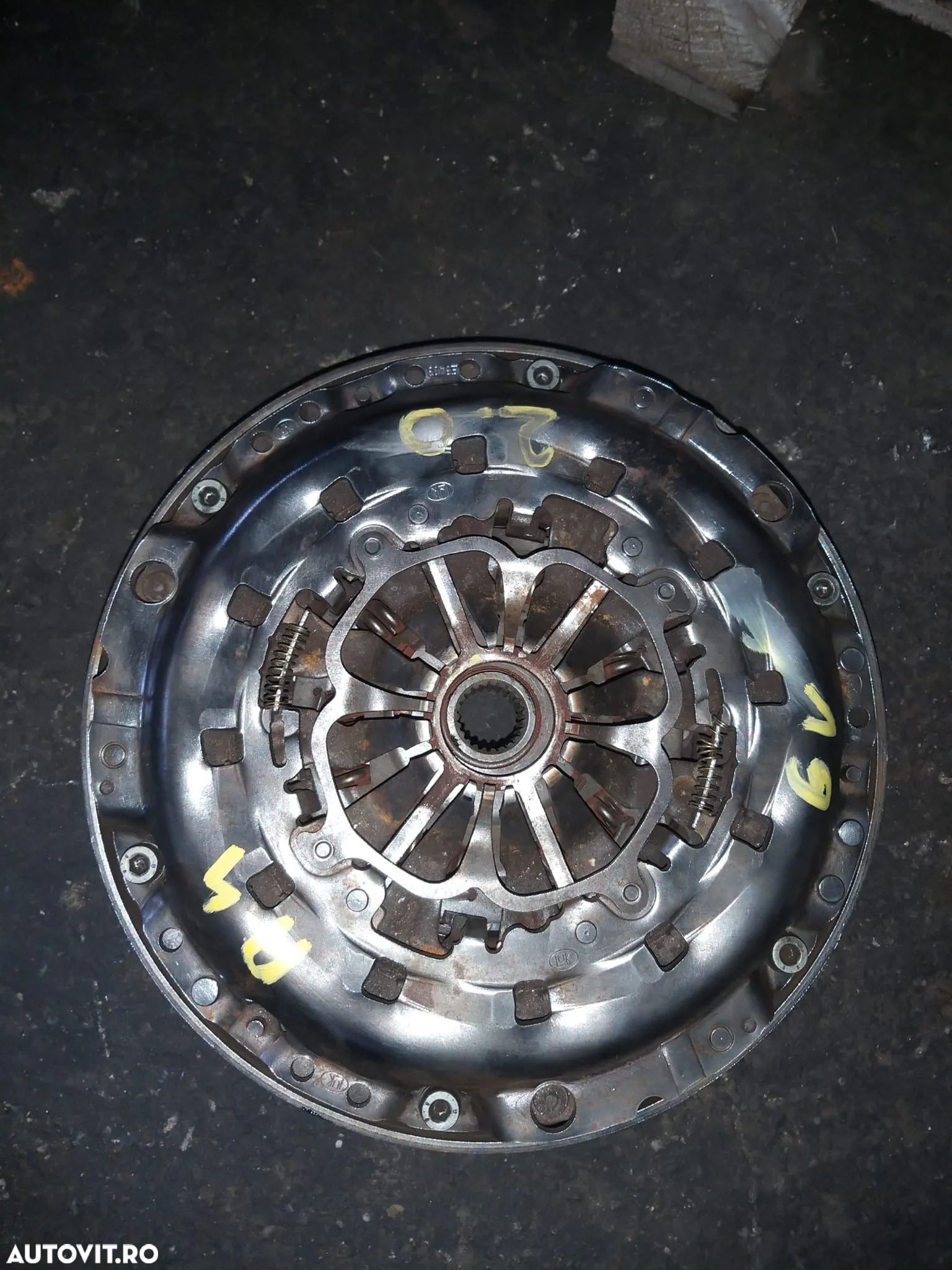 Volanta Placa Disc pentru Audi A4 BLB, 2.0 TDI, 6 Trepte - 1