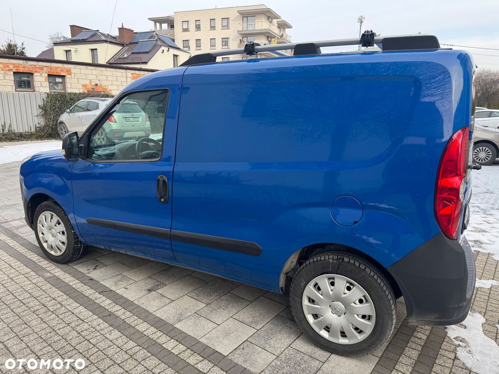 Opel Combo - 26