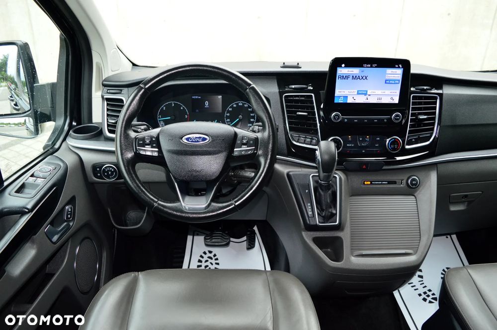 Ford Tourneo Custom 320 L1H1 VA Autm Titanium X - 16