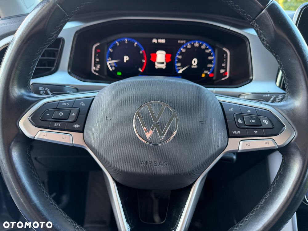 Volkswagen T-Roc 1.5 TSI Life Plus DSG - 23