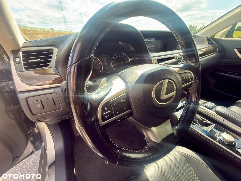Lexus GS 200t / 300 Elegance - 13