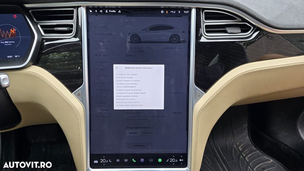 Tesla Model S Performance - 10
