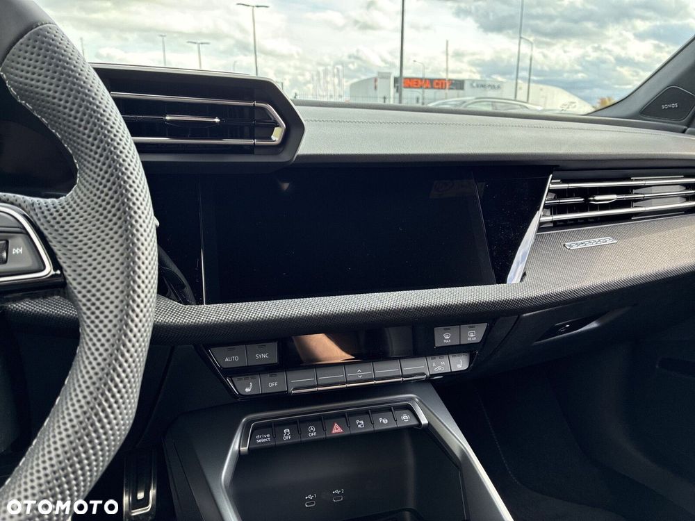 Audi S3 Sportback - 18