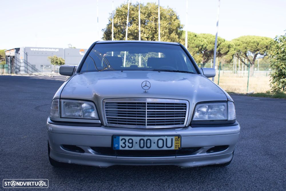 Mercedes-Benz C 180 - 2