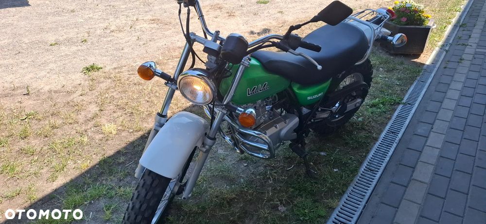 Suzuki RV - 24