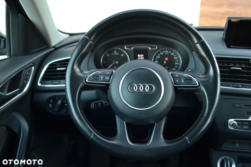 Audi Q3 - 24
