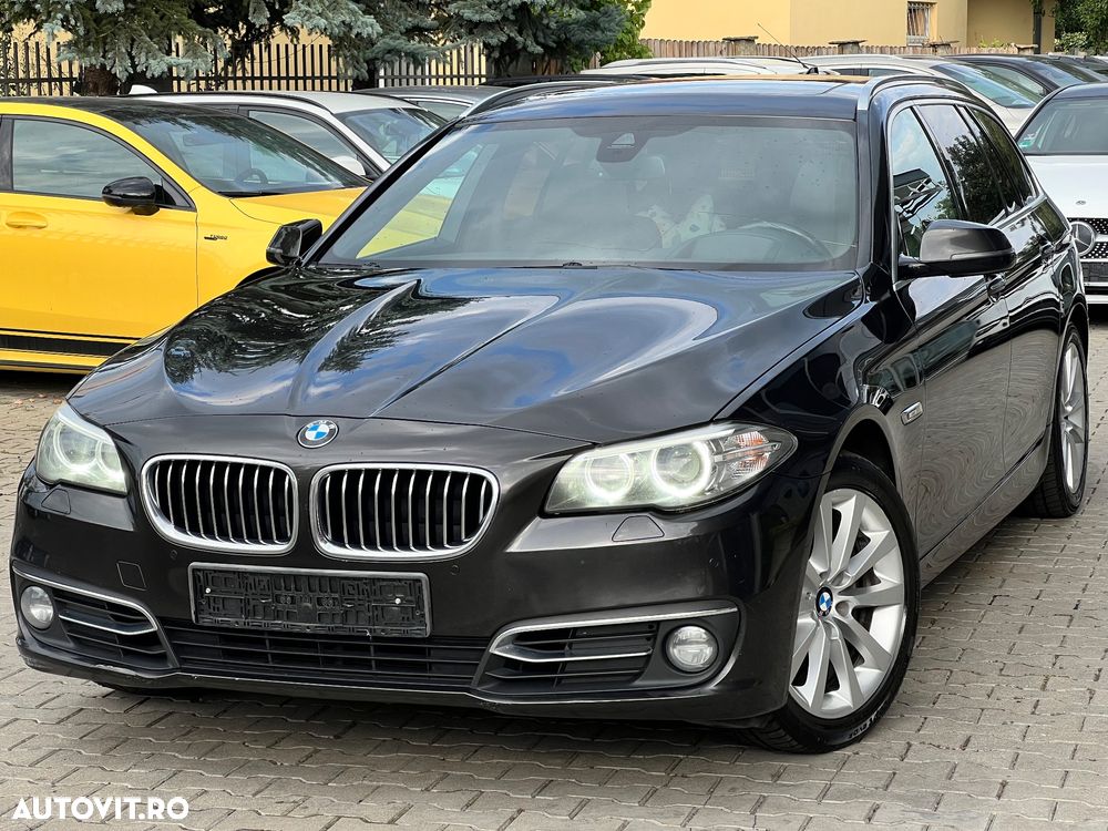 BMW Seria 5 520d xDrive Touring Aut. Luxury Line - 1