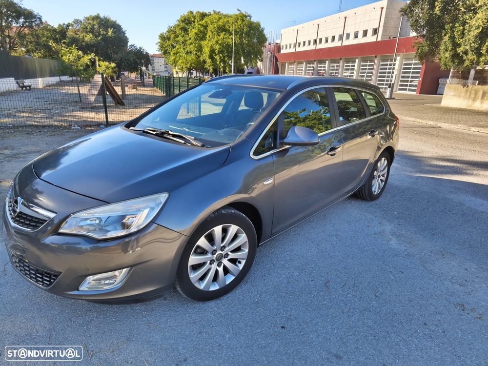 Opel Astra Sports Tourer 1.7 CDTi Cosmo - 9