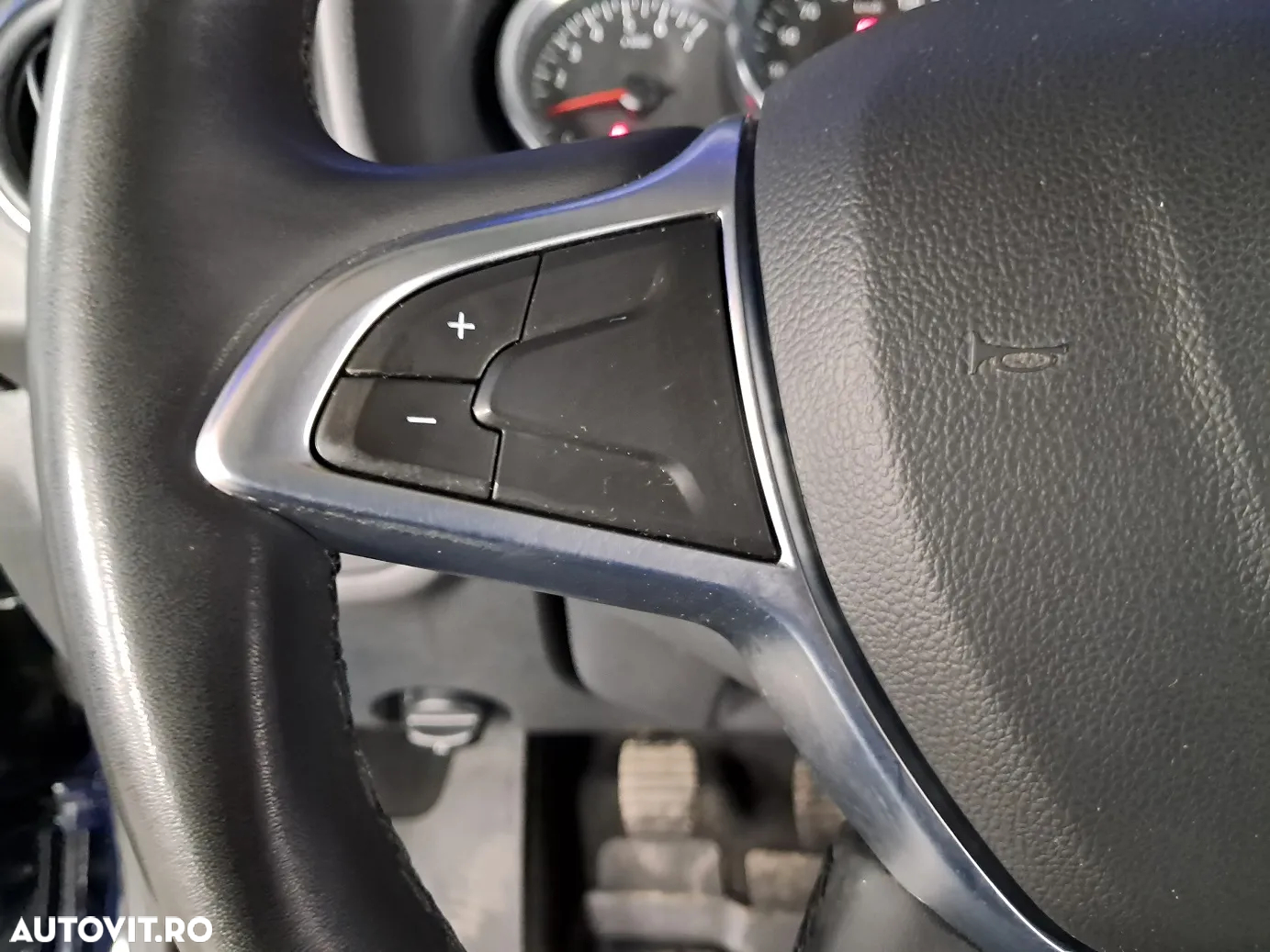Dacia Logan - 12