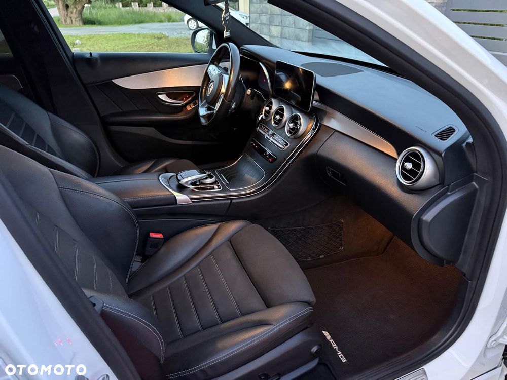 Mercedes-Benz Klasa C 180 d 9G-TRONIC - 22