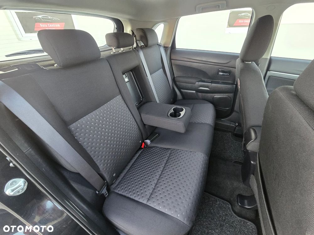 Mitsubishi ASX - 13