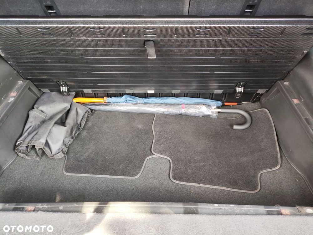 Kia Sorento - 11
