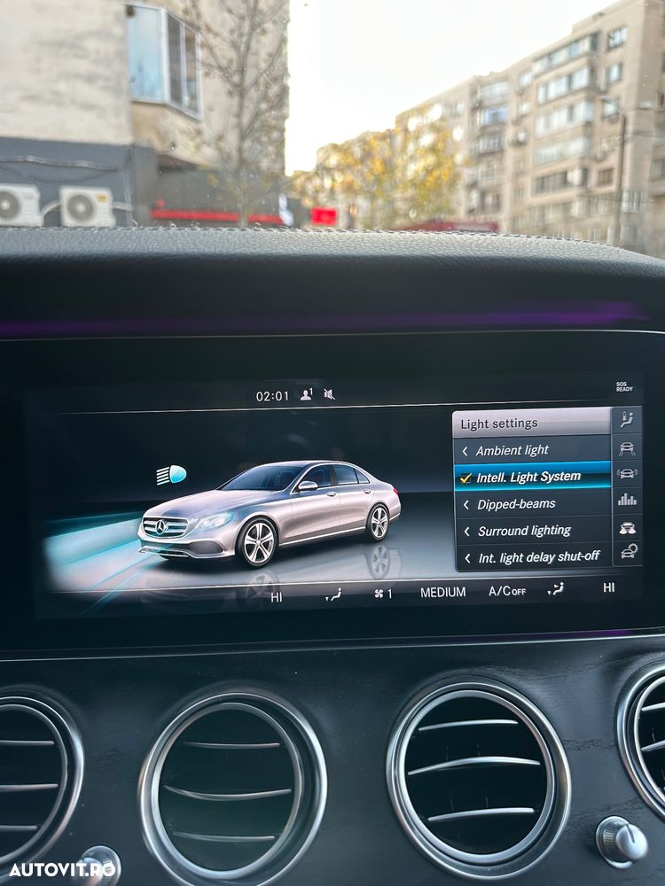 Mercedes-Benz E 220 d 9G-TRONIC AMG Line - 10