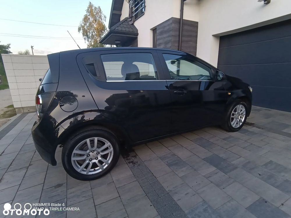 Chevrolet Aveo 1.6 LTZ - 6