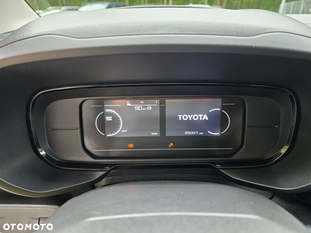 Toyota Proace City - 18