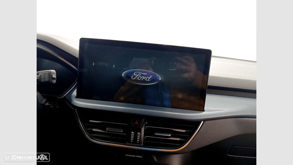 Ford Focus SW 1.0 EcoBoost MHEV Active X - 15