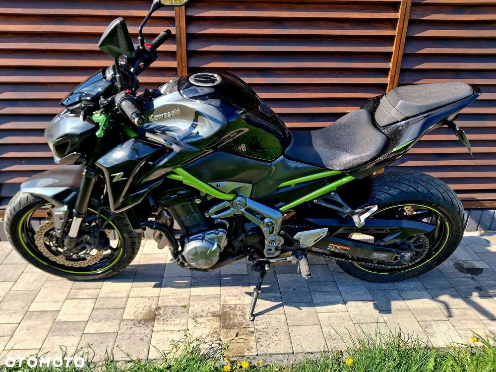 Kawasaki Z - 4