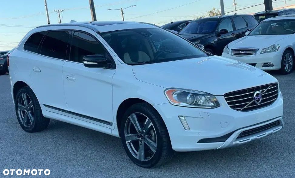 Volvo XC 60 T6 AWD Geartronic Summum - 4