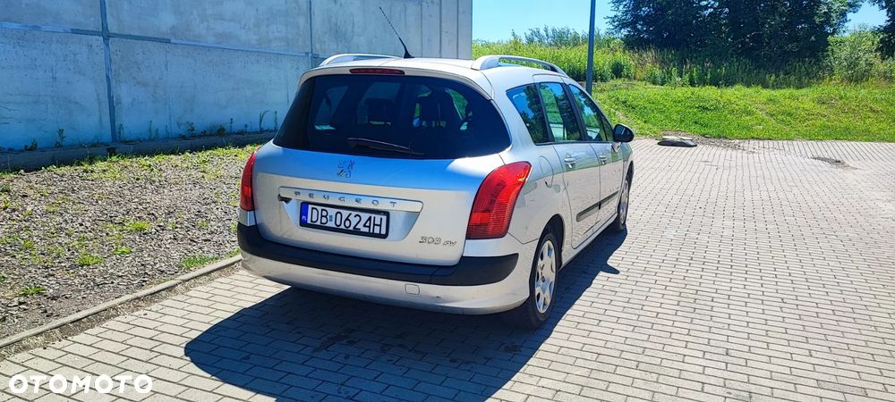 Peugeot 308 1.6 HDi Premium - 6