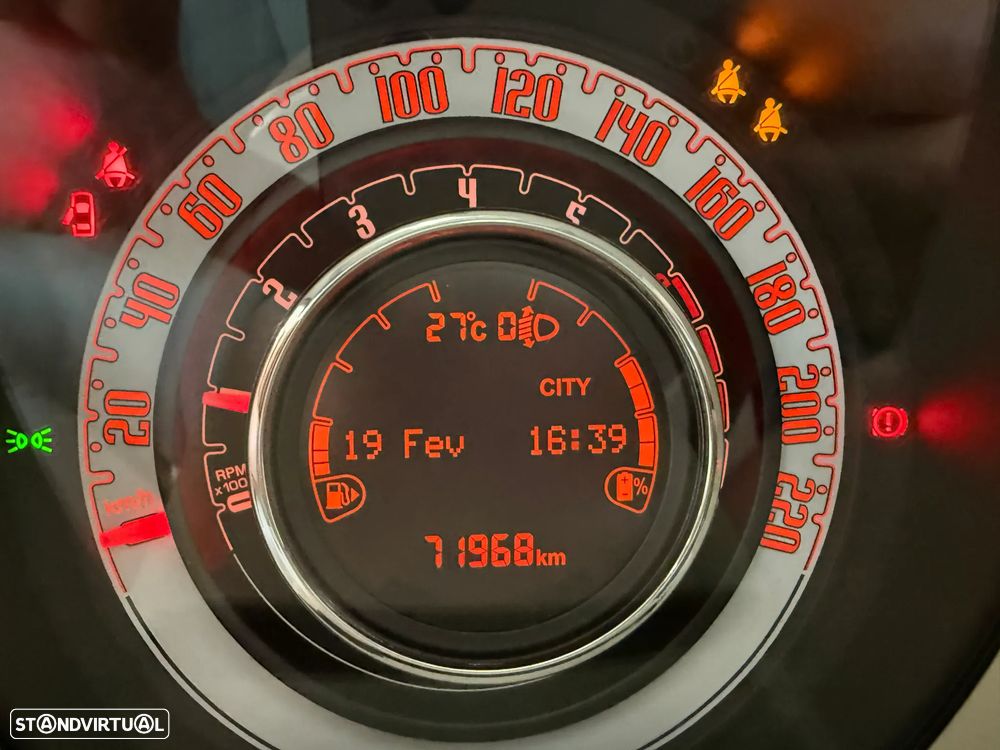 Fiat 500 1.0 Hybrid Dolcevita - 25