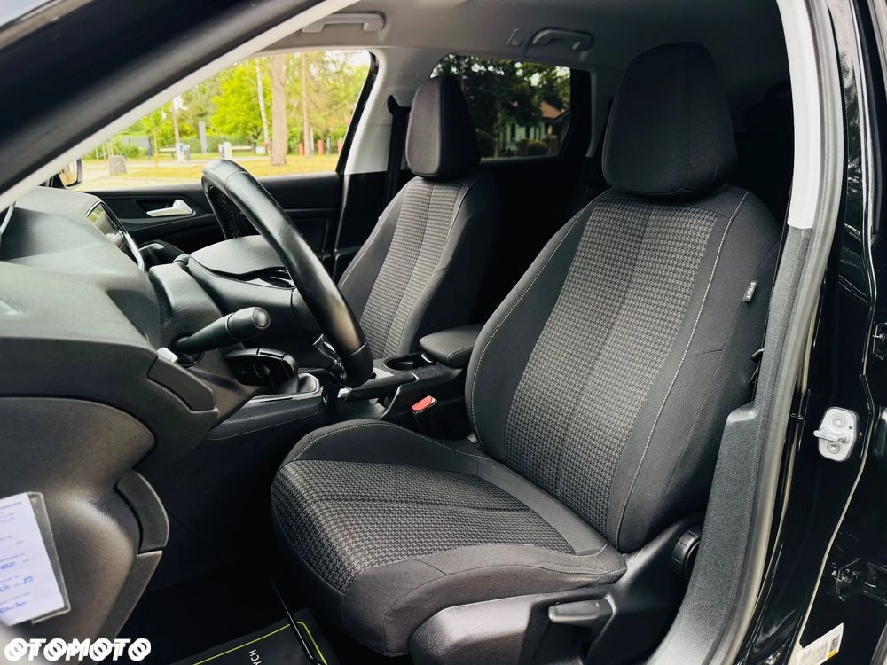 Peugeot 308 BlueHDi FAP 130 Stop & Start Allure - 27