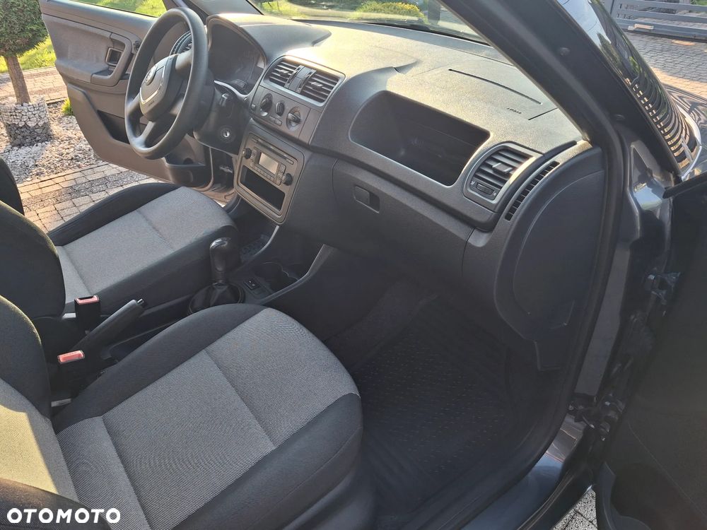 Skoda Fabia 1.2 TSI Family - 11