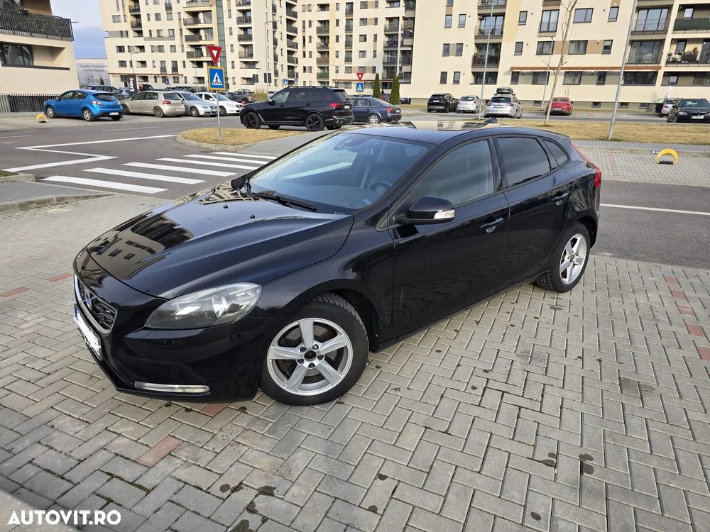 Volvo V40 D2 Aut. Momentum - 6