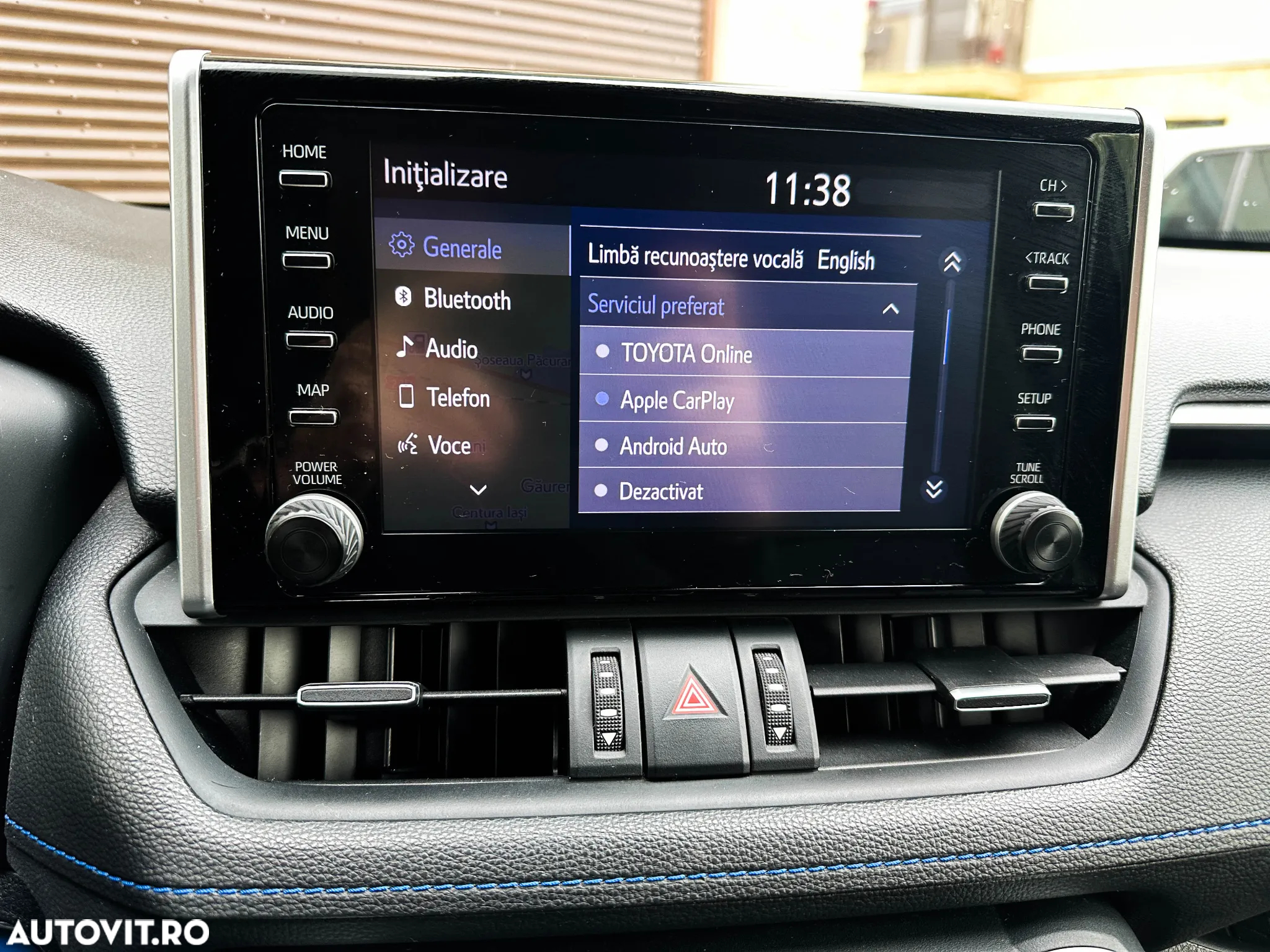 Toyota RAV4 2.5 4x4 Hybrid Lounge - 18