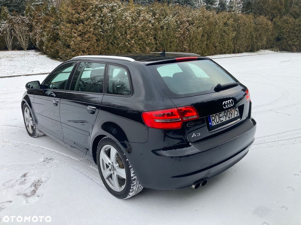 Audi A3 Sportback 2.0 TDI DPF Quattro Ambiente - 27
