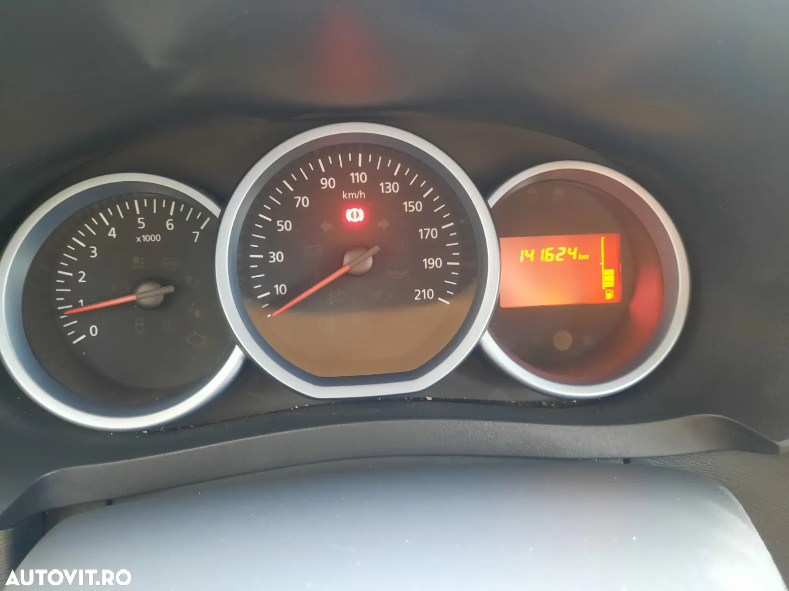 Dacia Lodgy 1.2 TCe 115 CP Stepway - 16