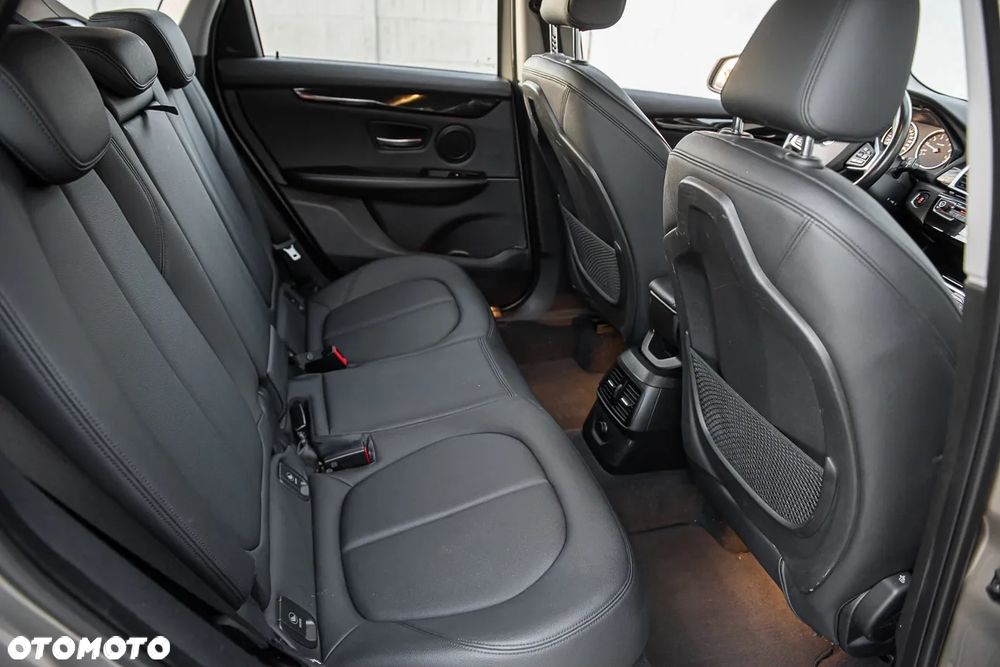 BMW Seria 2 - 33