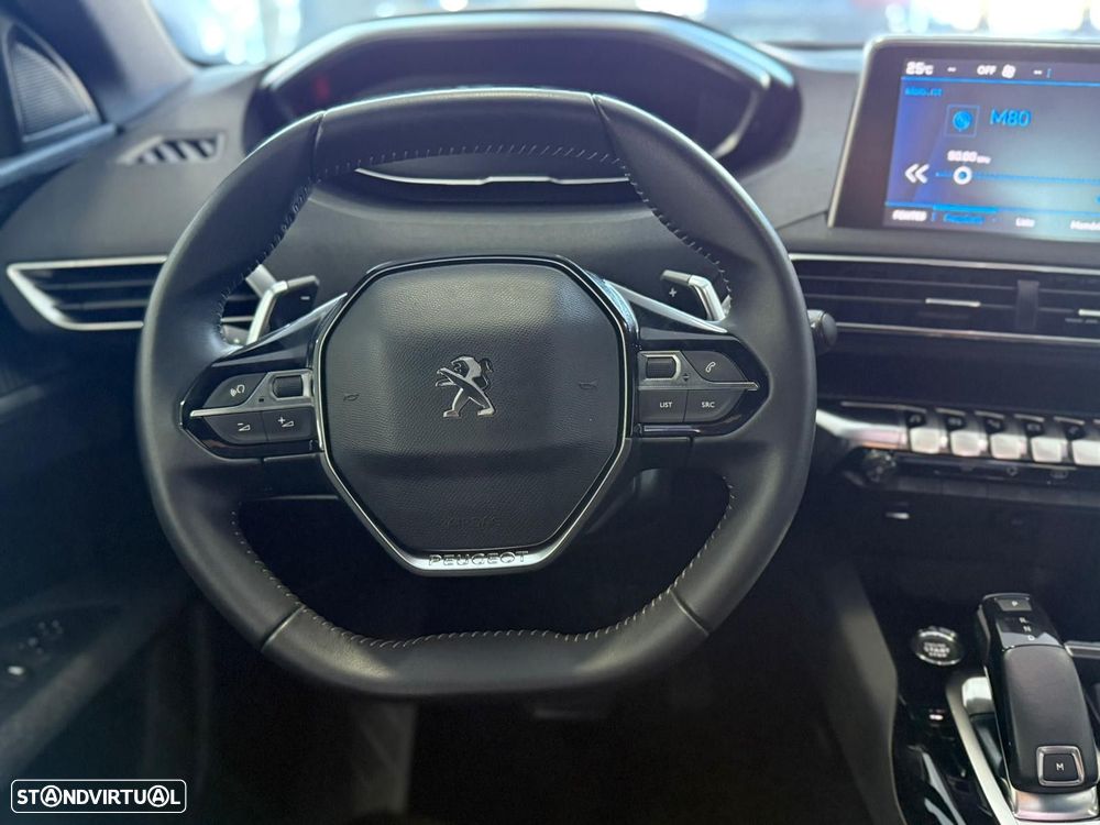 Peugeot 3008 1.2 PureTech Allure EAT8 - 8